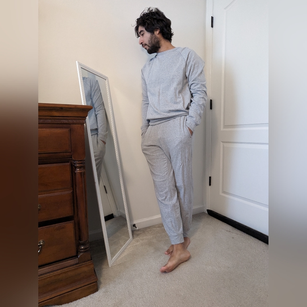 Uniqlo Matching Gray Sweat Set